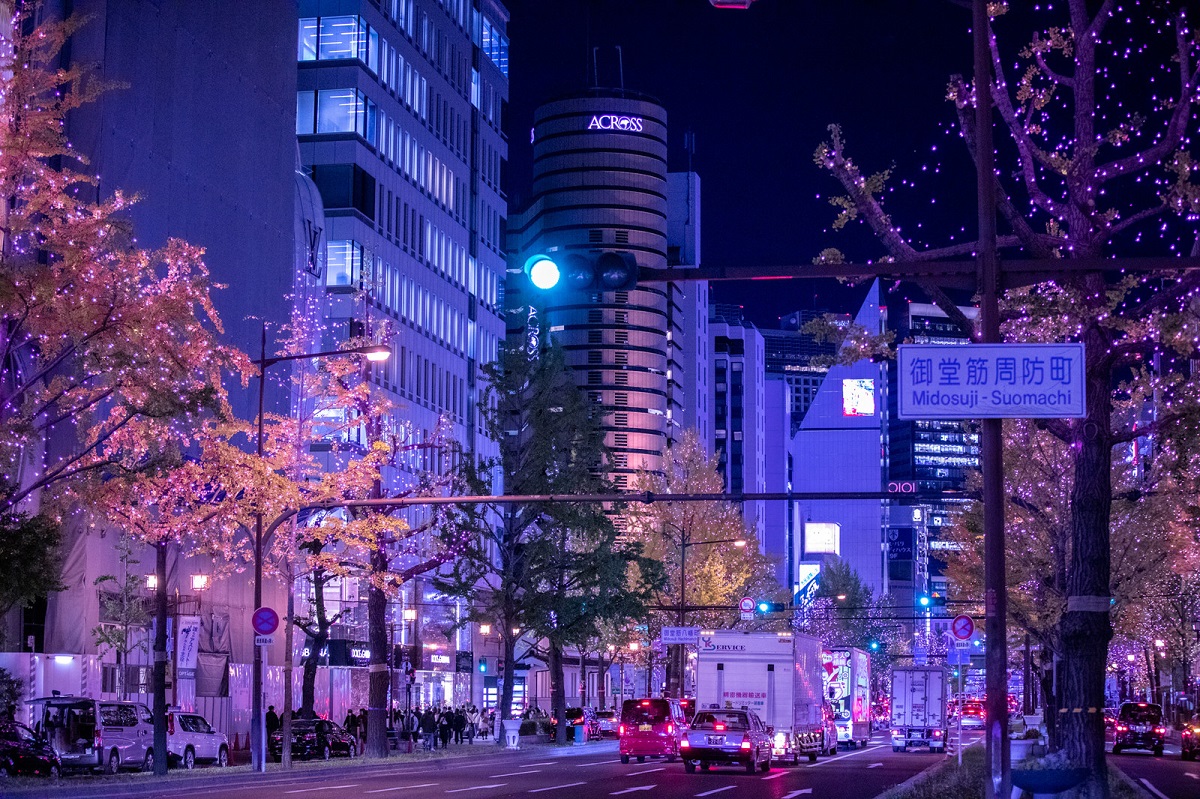 雨の御堂筋 欧陽菲菲 1971年11月1日生まれ 1972年1月2日生まれ 誕生日の歌占い