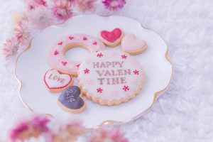 バレンタイン チョコをもらう男